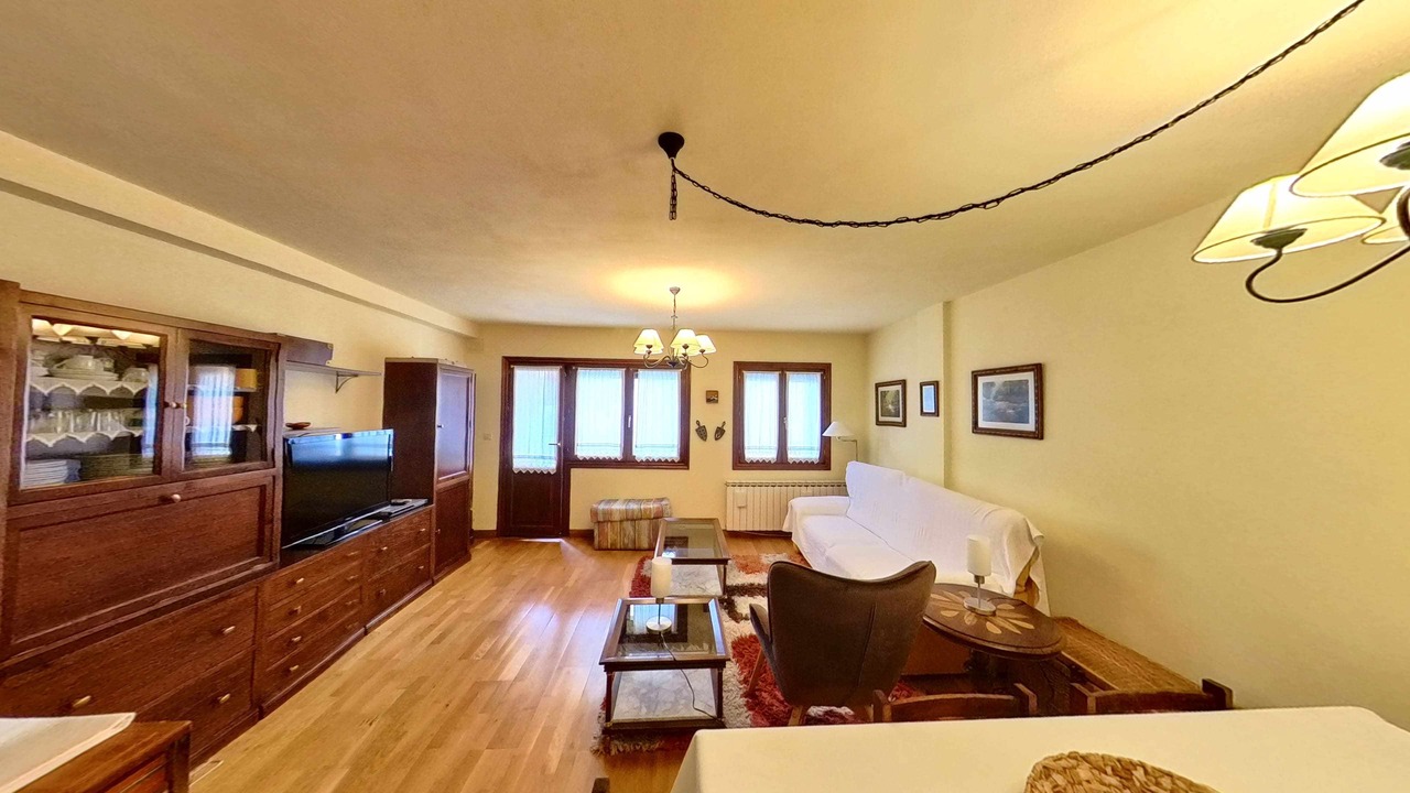 Photo of Livingroom in Escarrilla