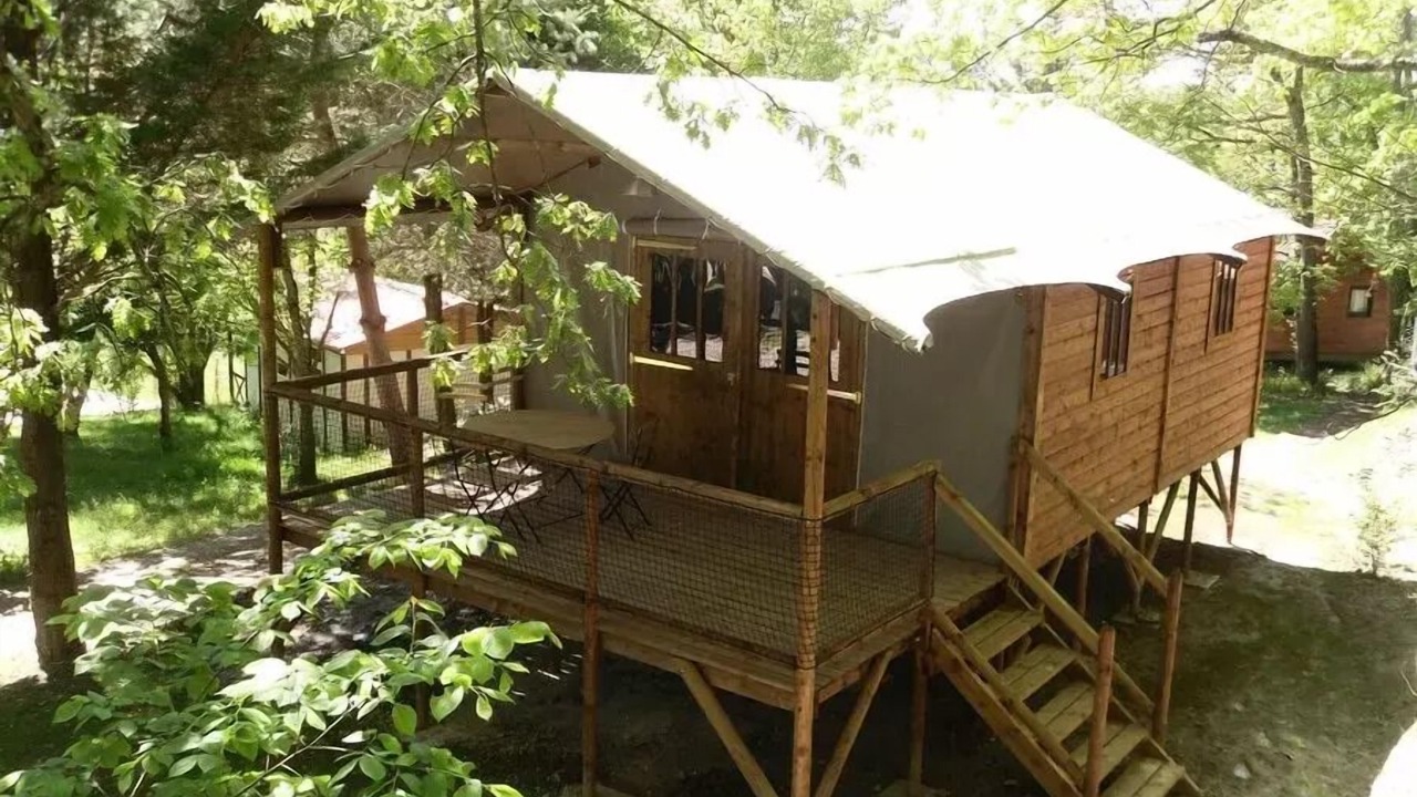 Photo of Outdoor in Camon