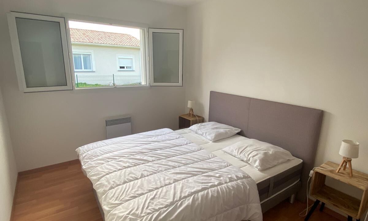 Photo of Bedroom in Biganos