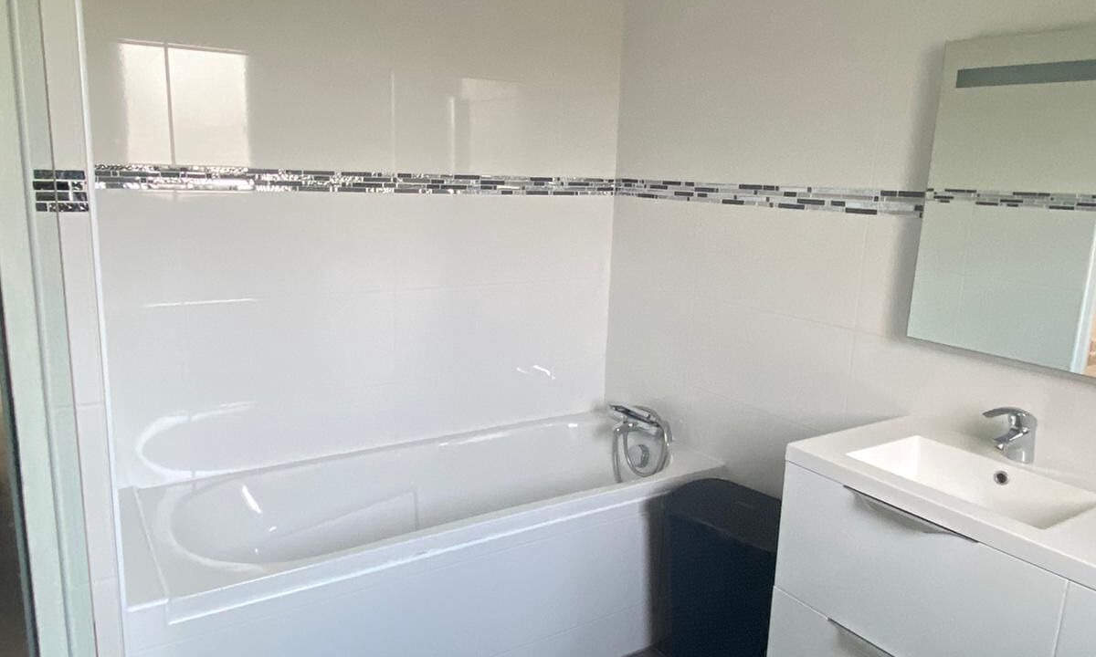 Photo of Bathroom in Biganos