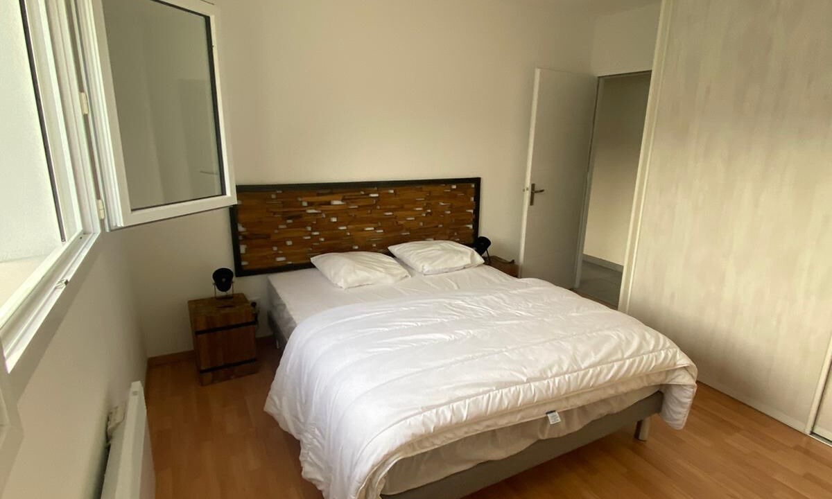 Photo of Bedroom in Biganos