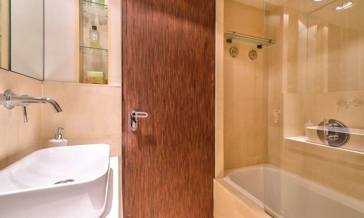 Photo of Bathroom in Quartier du Gros-Caillou