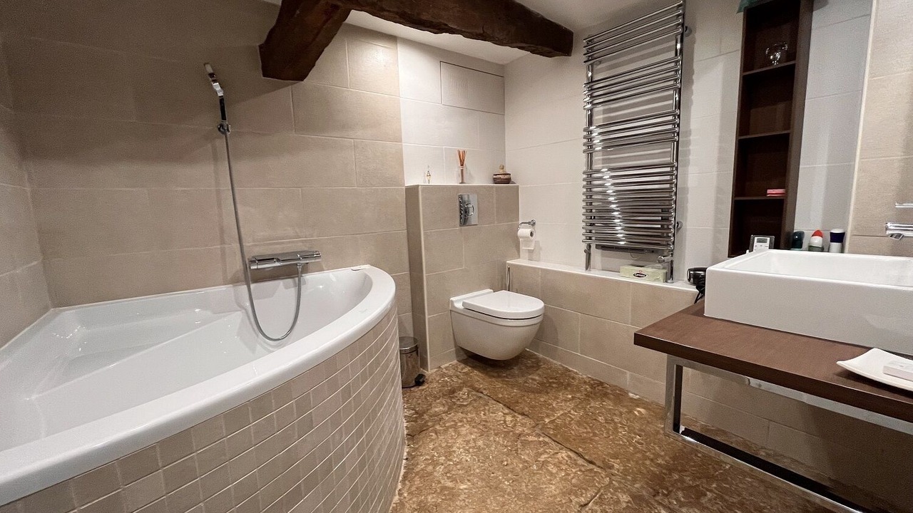 Photo of Bathroom in Septfonds