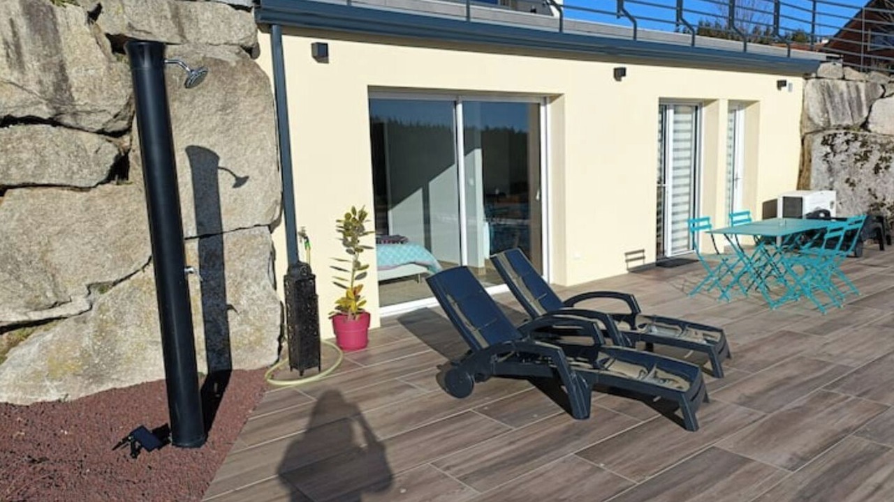 Photo of Outdoor in Arpajon-sur-Cere