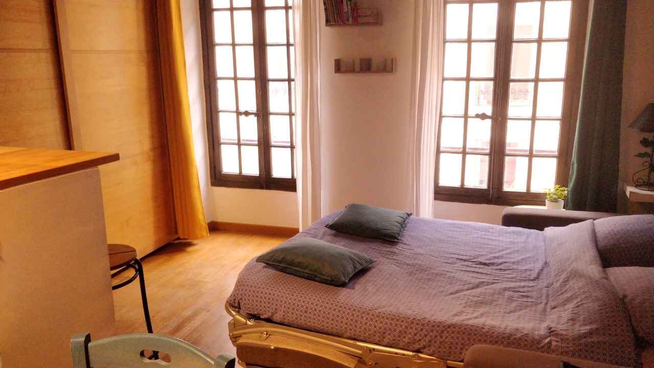 Photo of Bedroom in Val-de-Grace
