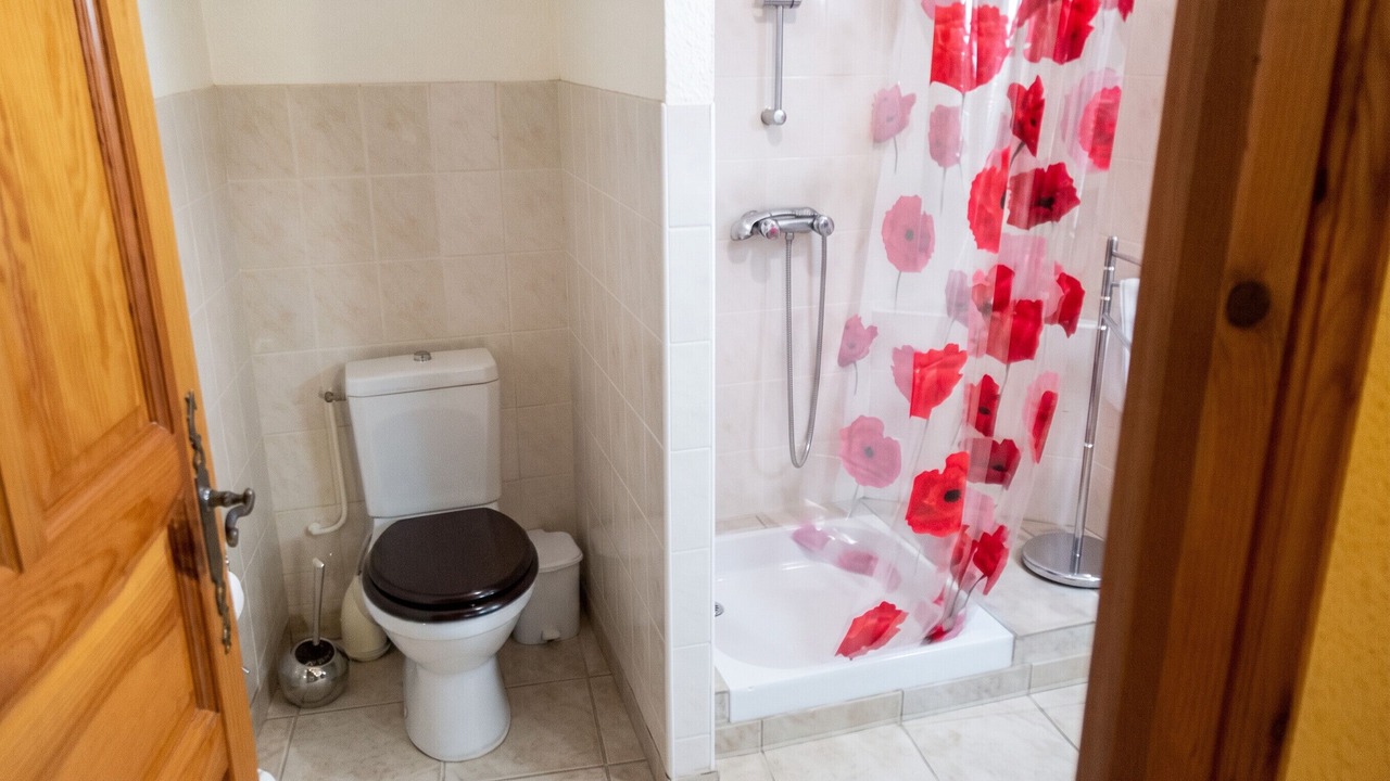 Photo of Bathroom in Albaret-Sainte-Marie