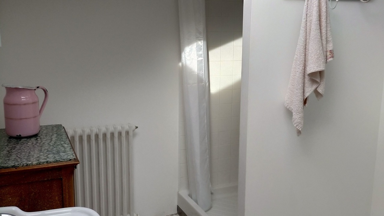 Photo of Bathroom in Saint-Germain-dEsteuil