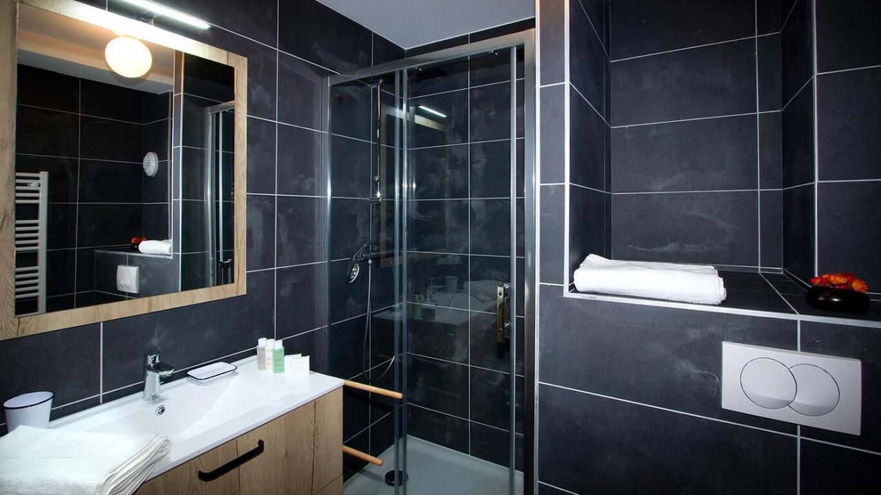 Photo of Bathroom in Mont-de-Lans