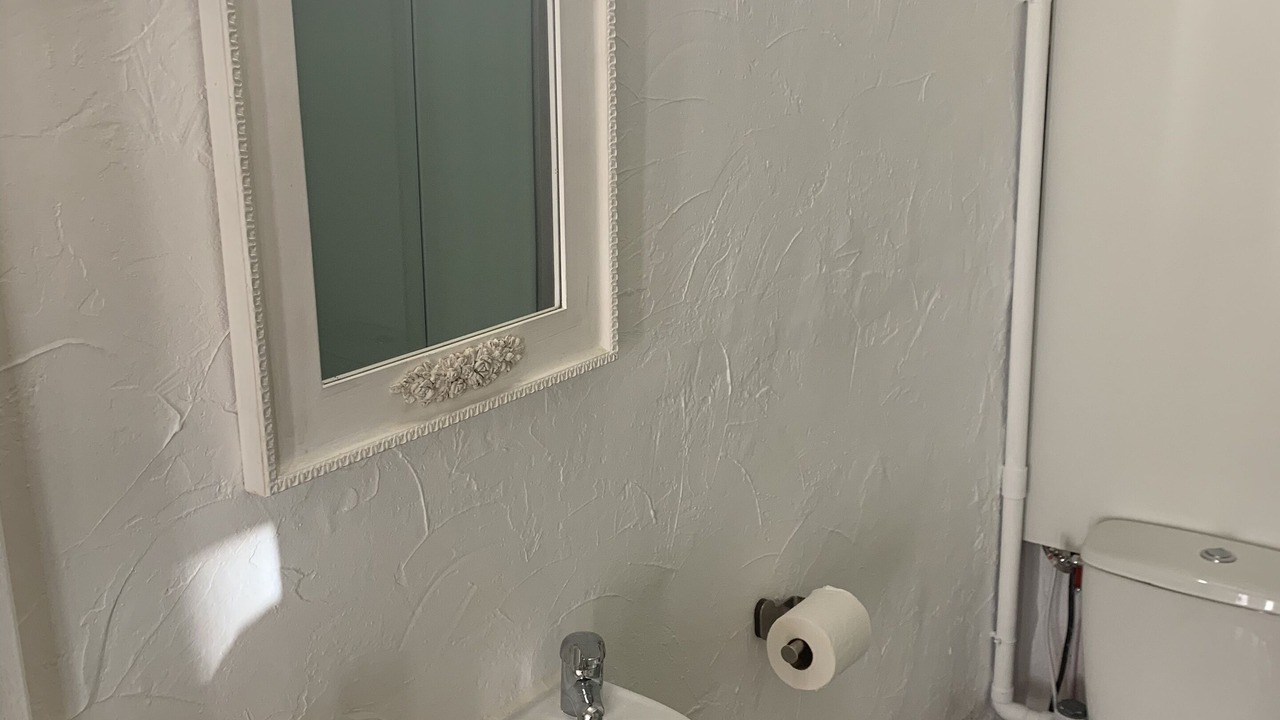 Photo of Bathroom in 7th Arrondissement
