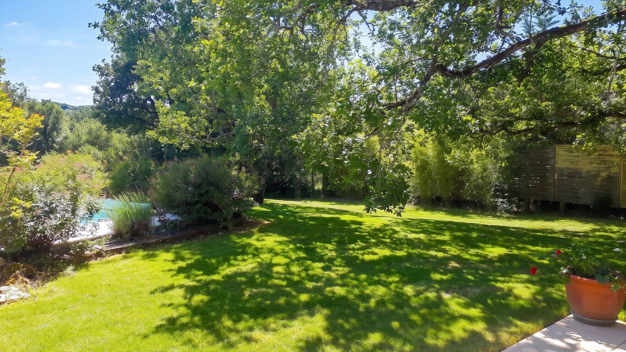 Photo of Outdoor in Loubressac