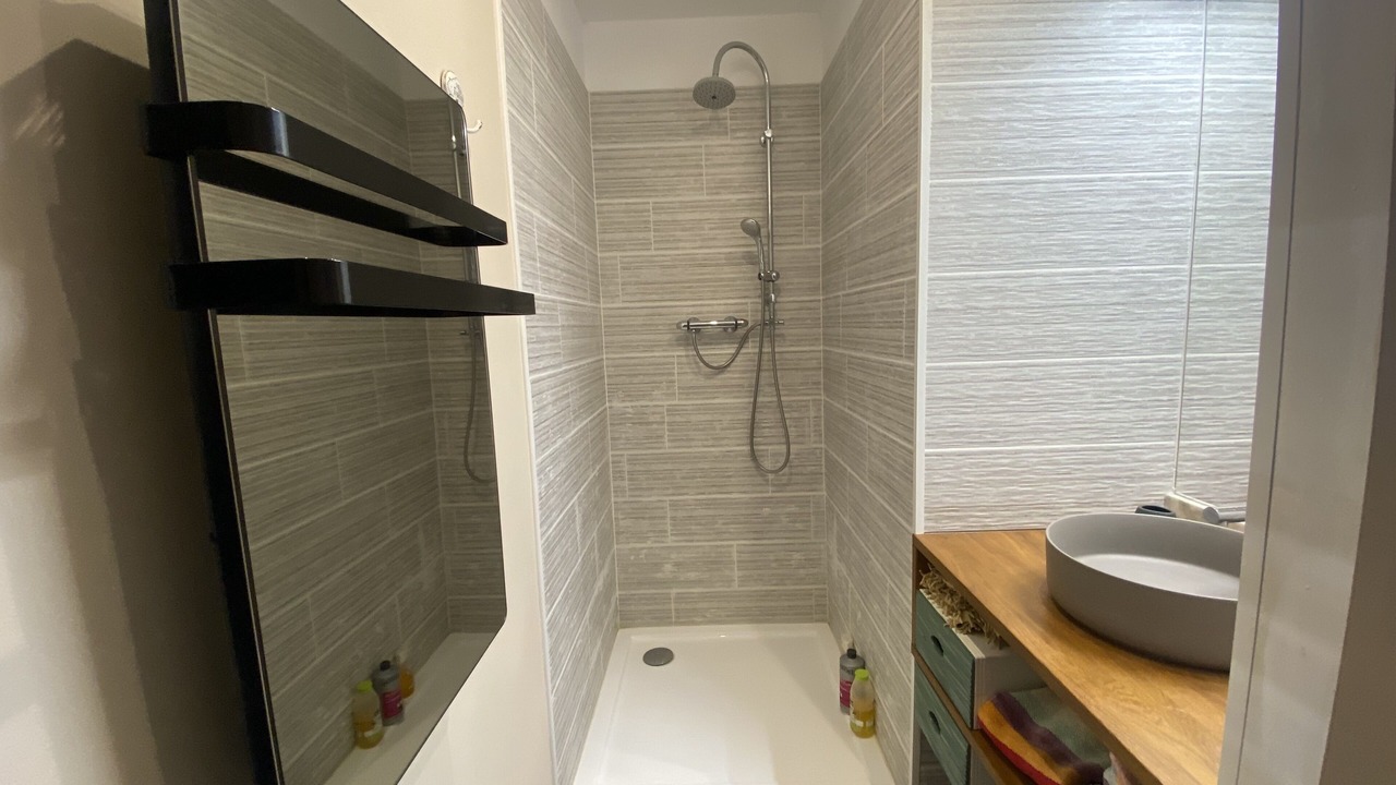 Photo of Bathroom in Saint-Jean-Lasseille