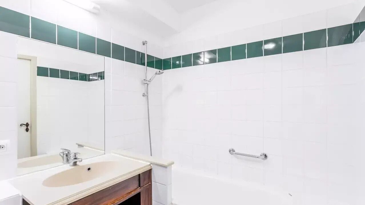 Photo of Bathroom in Argentat