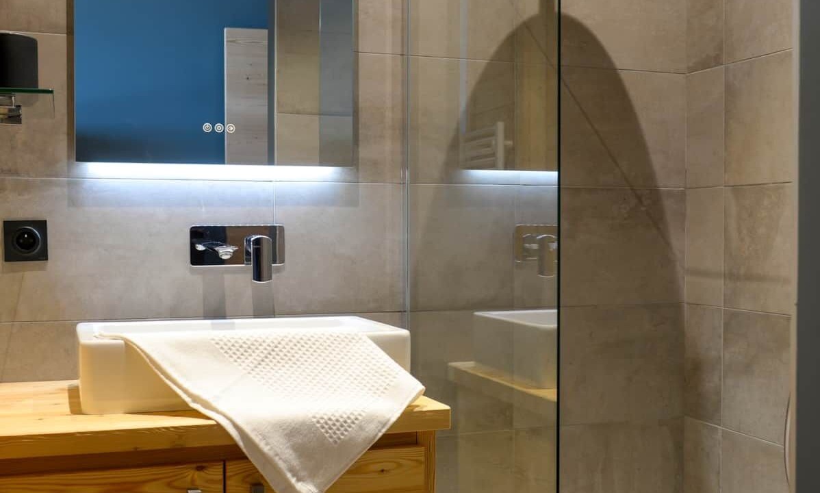 Photo of Bathroom in Mont-de-Lans