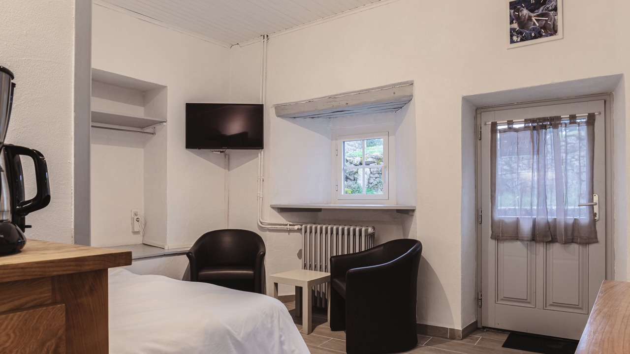 Photo of Bedroom in Saint-Leger-de-Peyre