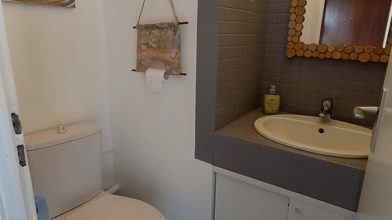 Photo of Bathroom in Le Port