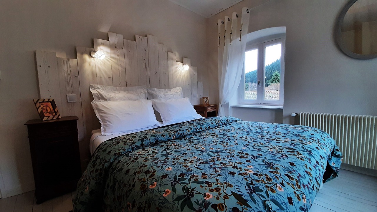 Photo of Bedroom in Sembadel