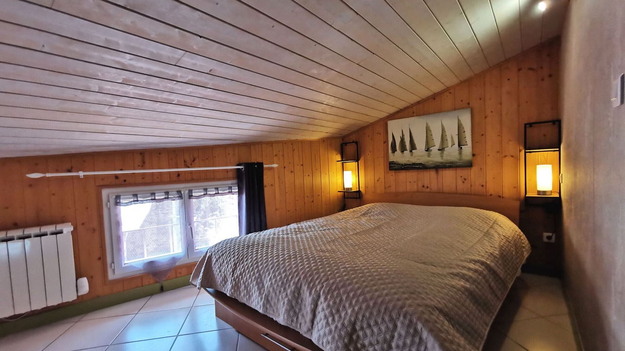 Photo of Bedroom in Saint-Just-pres-Brioude