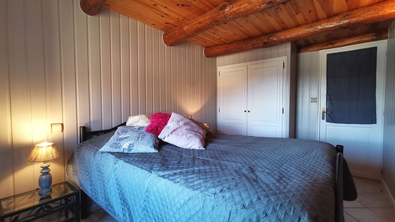Photo of Bedroom in Saint-Just-pres-Brioude