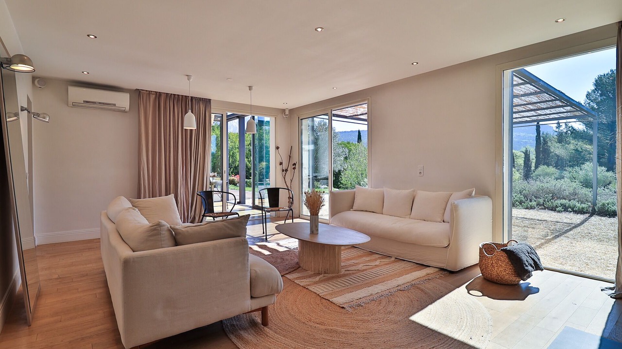 Photo of Livingroom in Le Tholonet