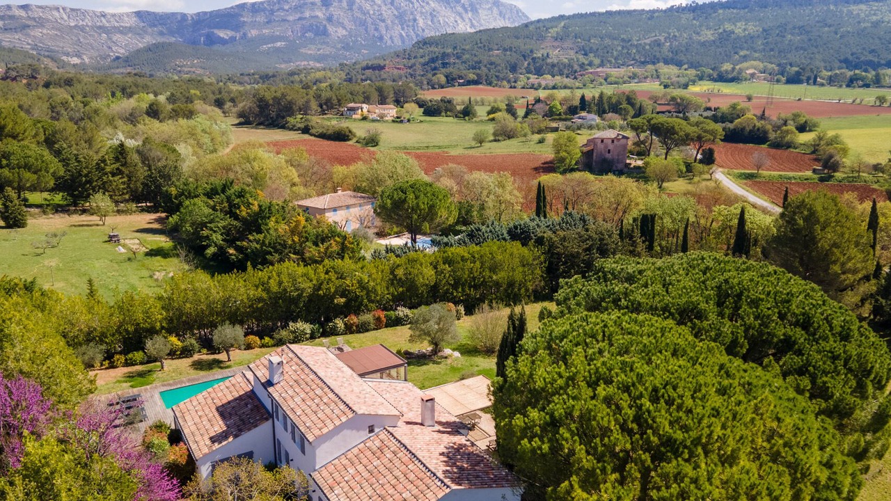 Photo of Outdoor in Le Tholonet