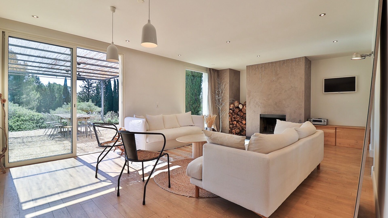 Photo of Livingroom in Le Tholonet