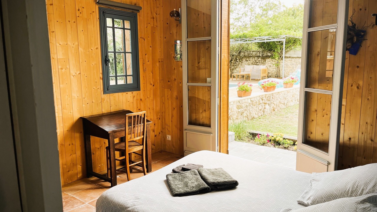 Photo of Bedroom in Saint-Christoly-Medoc