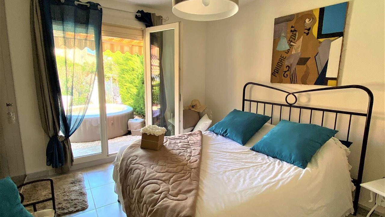 Photo of Bedroom in Canet-en-Roussillon