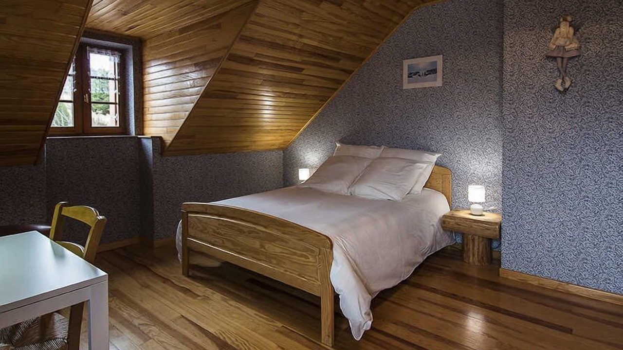 Photo of Bedroom in Aumont-Aubrac