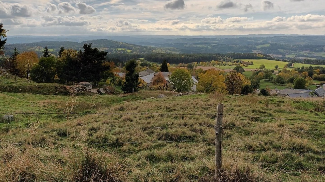 Photo of Others in Saint-Alban-sur-Limagnole