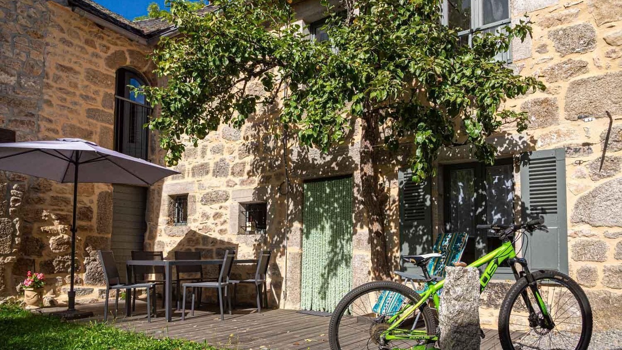 Photo of Outdoor in Saint-Alban-sur-Limagnole