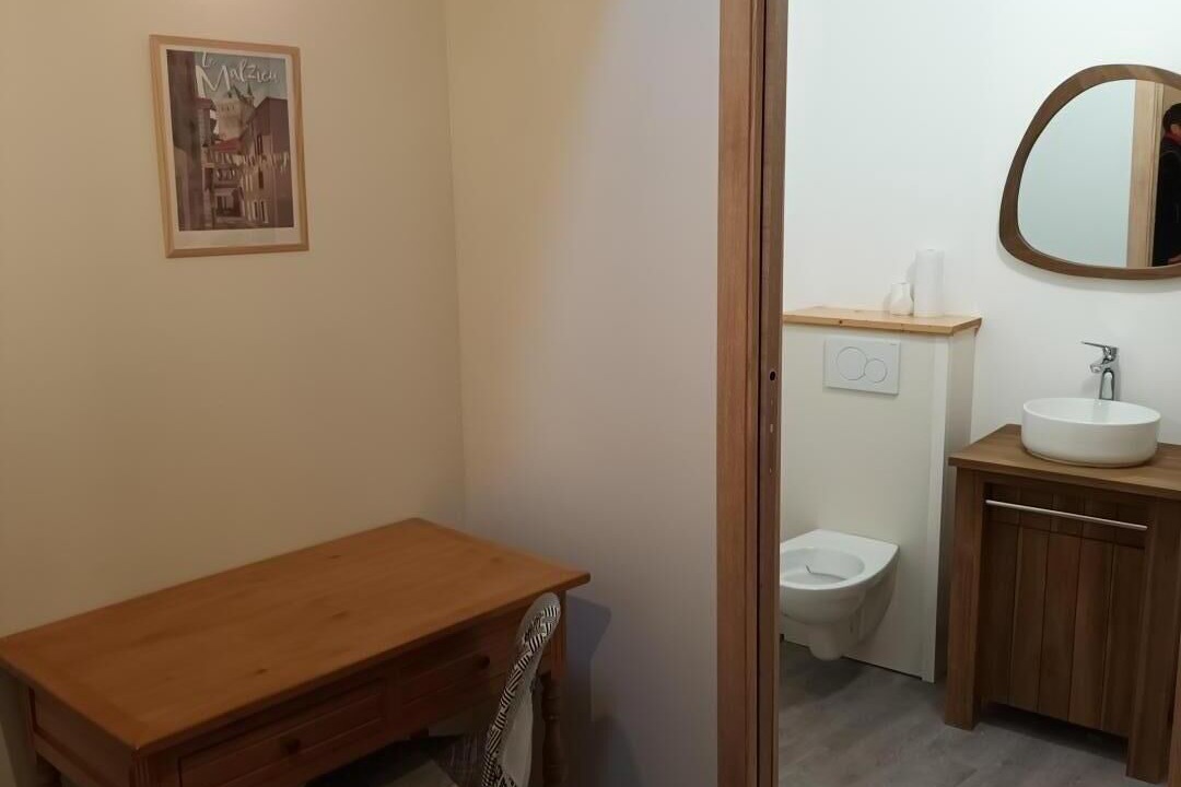 Photo of Bathroom in Saint-Alban-sur-Limagnole