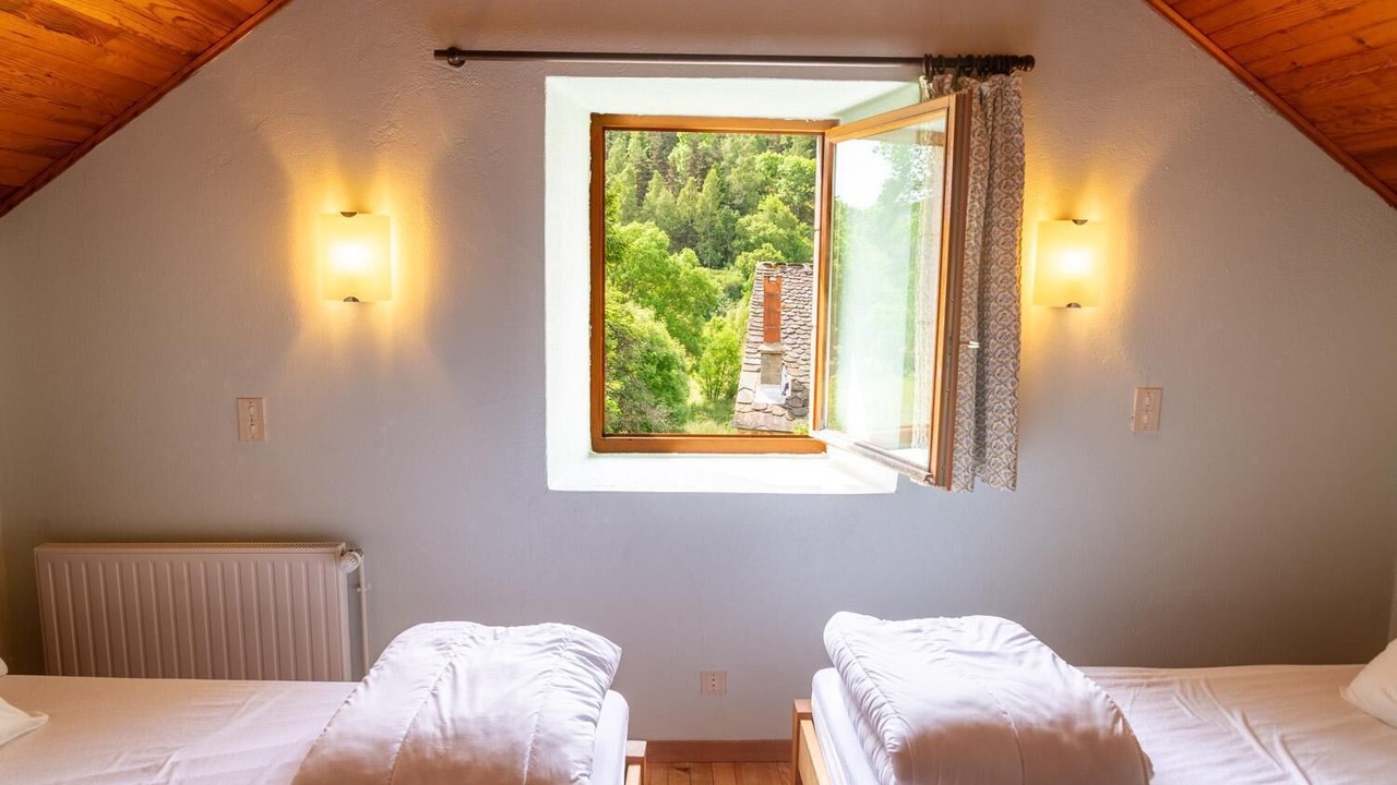 Photo of Bedroom in Villeneuve