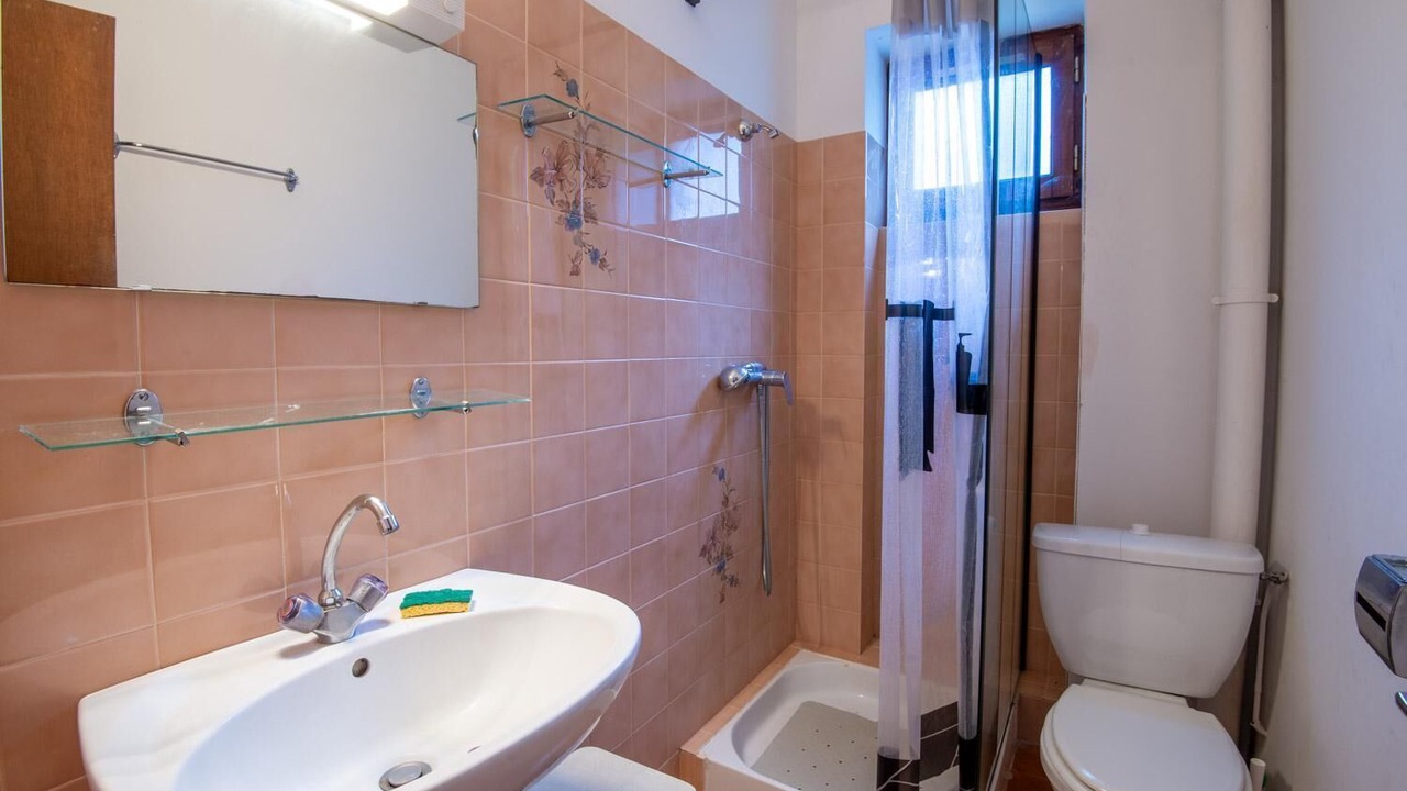 Photo of Bathroom in Sainte-Enimie