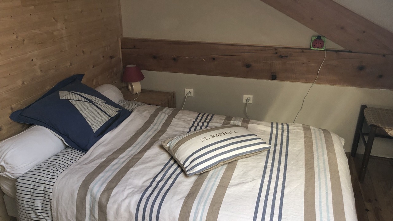 Photo of Bedroom in Camurac