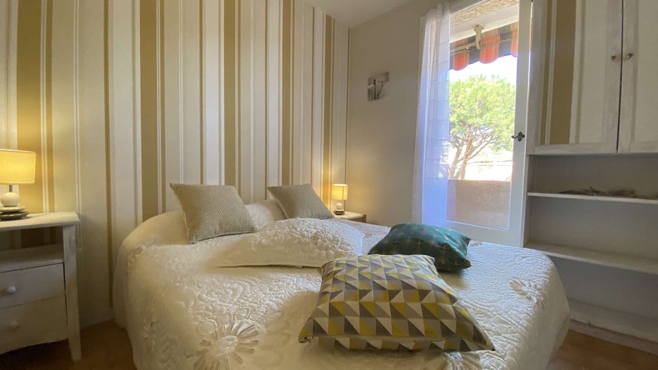 Photo of Bedroom in Sainte-Maxime