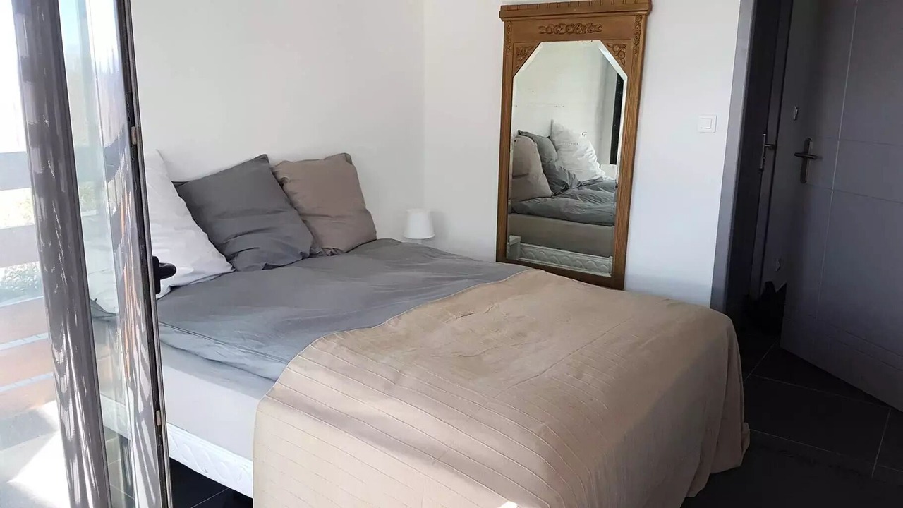 Photo of Bedroom in Saint-Nazaire
