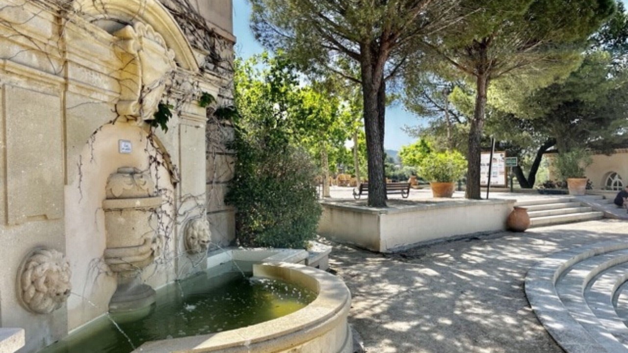 Photo of Outdoor in Pont Royal