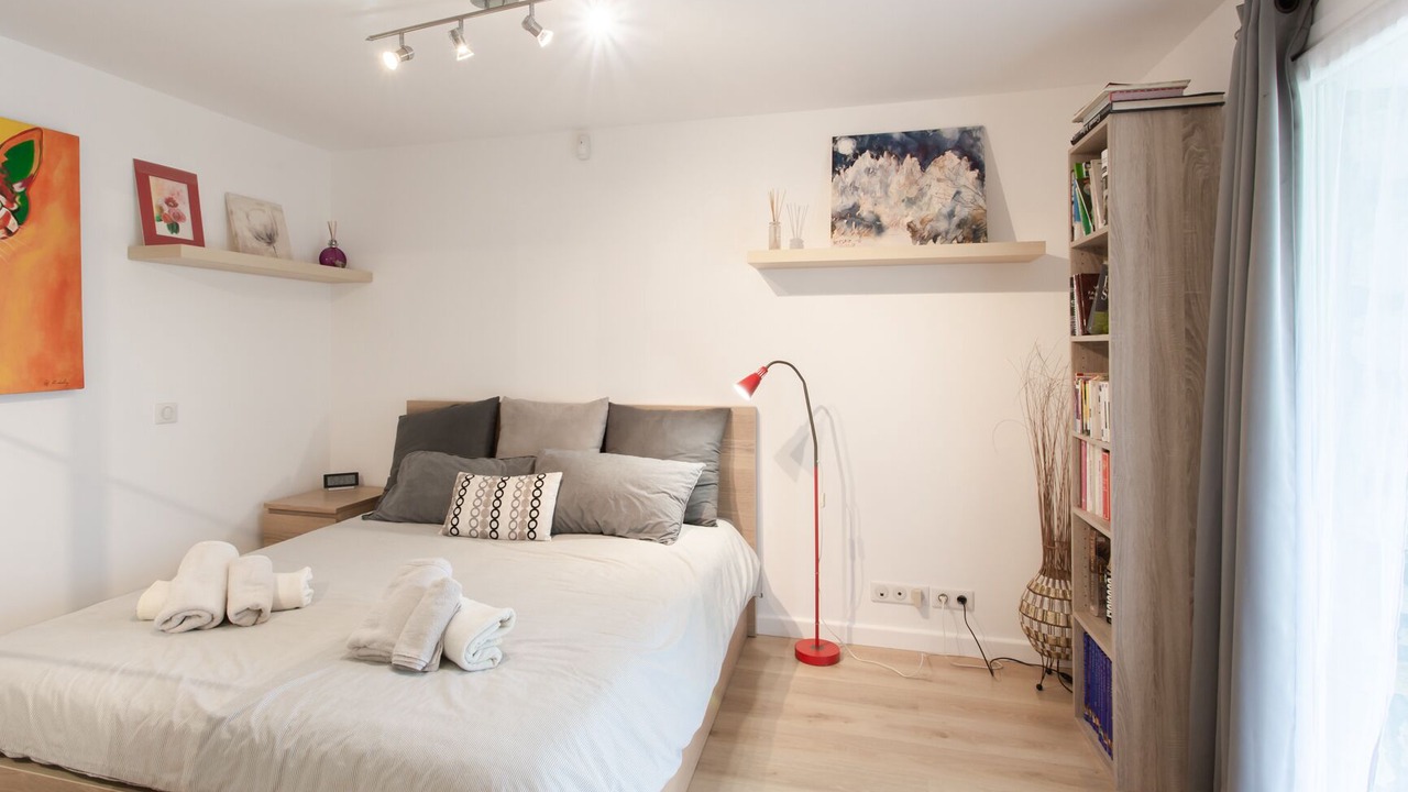 Photo of Bedroom in Mont Boron