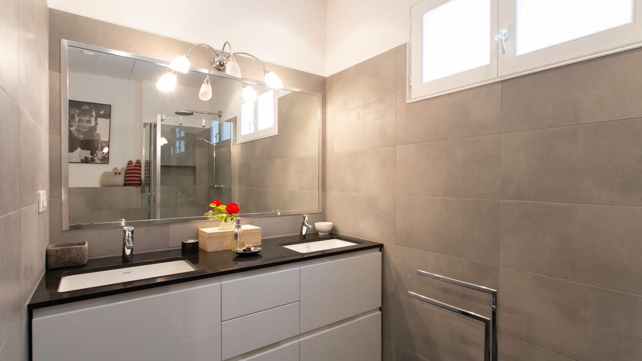 Photo of Bathroom in Mont Boron