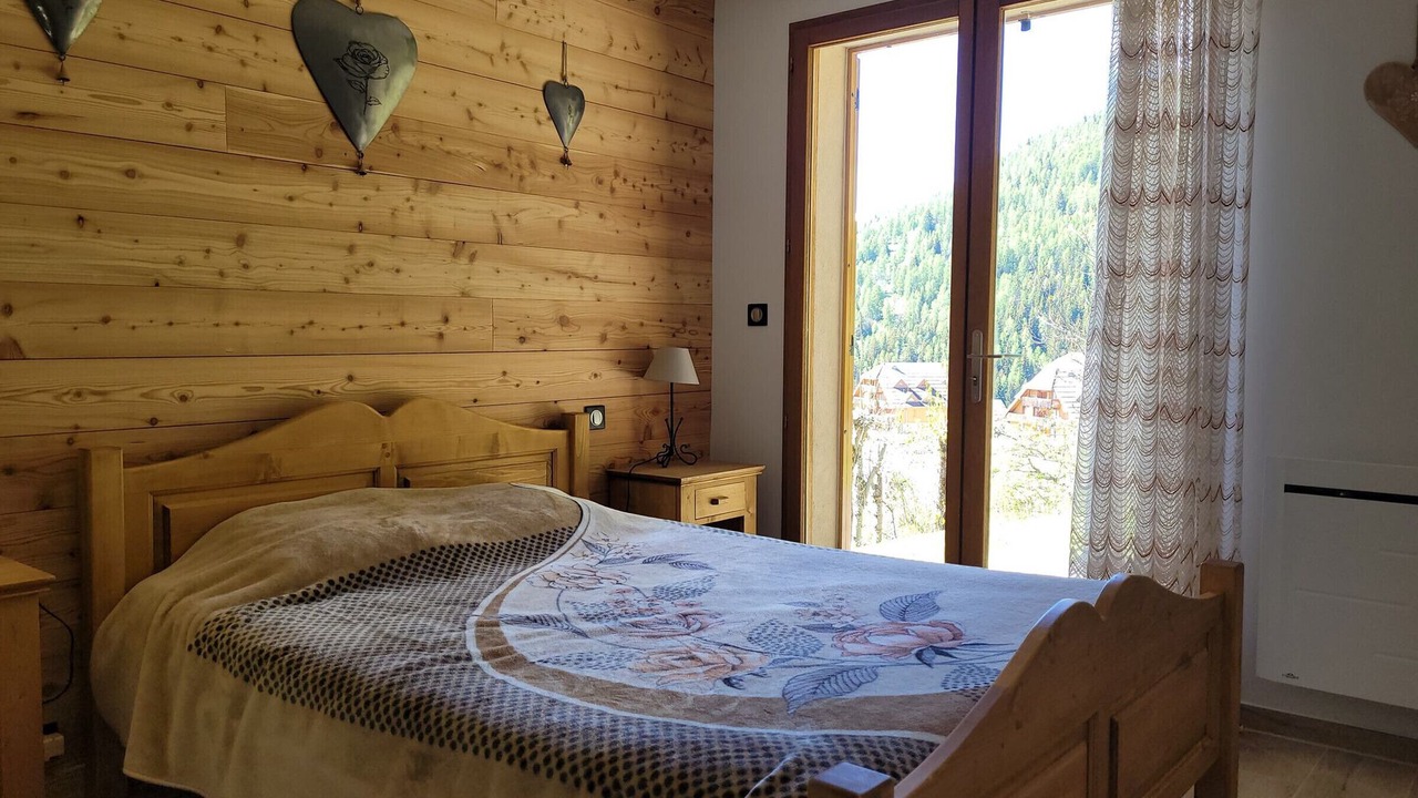 Photo of Bedroom in Pra Loup
