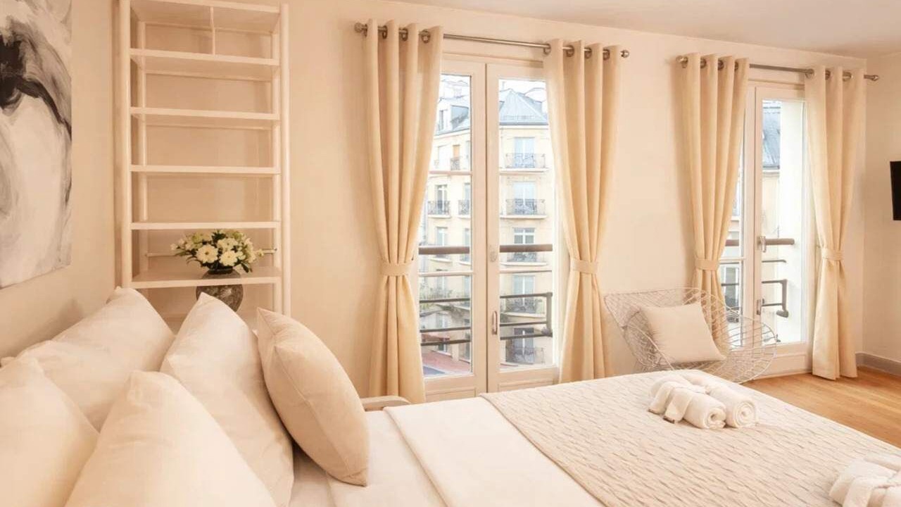 Photo of Bedroom in Sorbonne