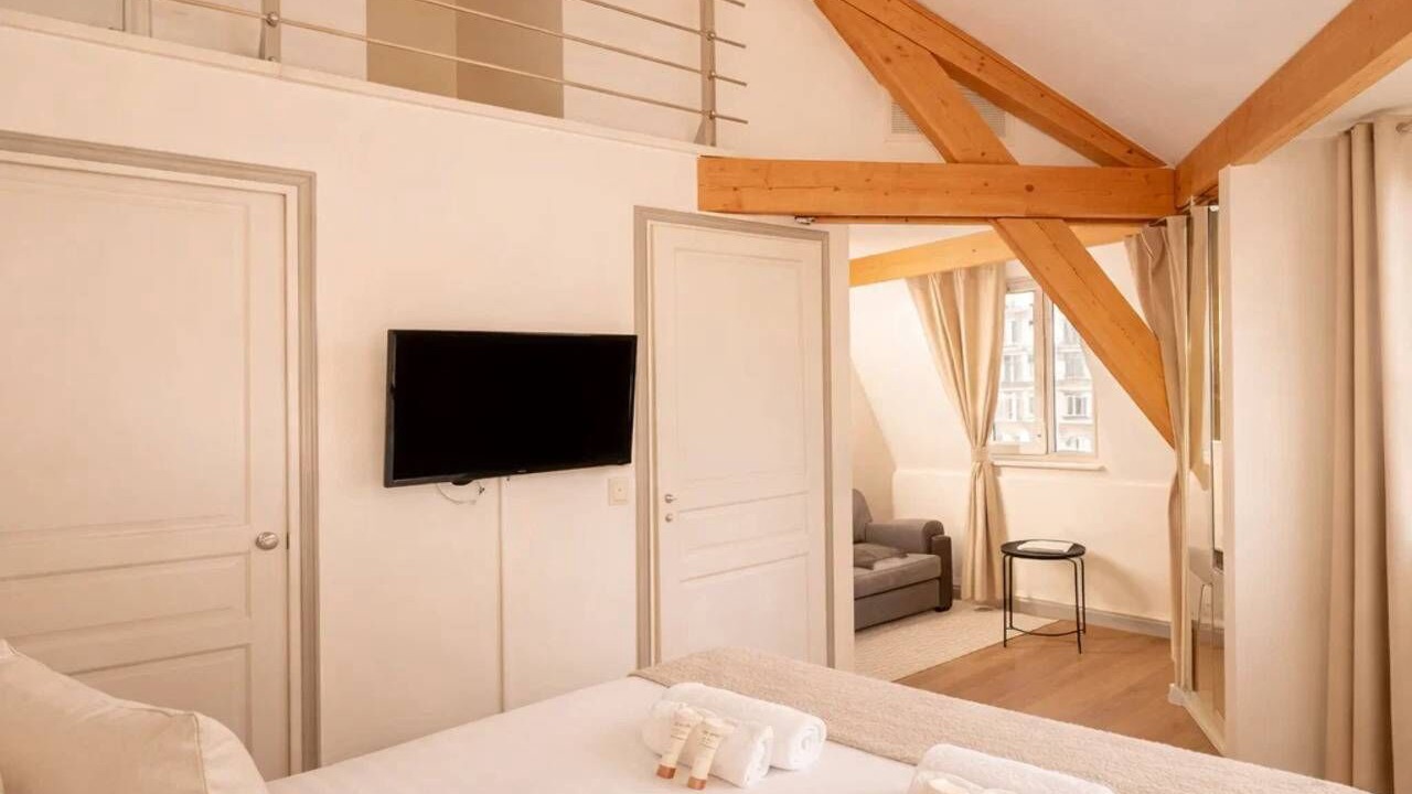 Photo of Bedroom in Sorbonne