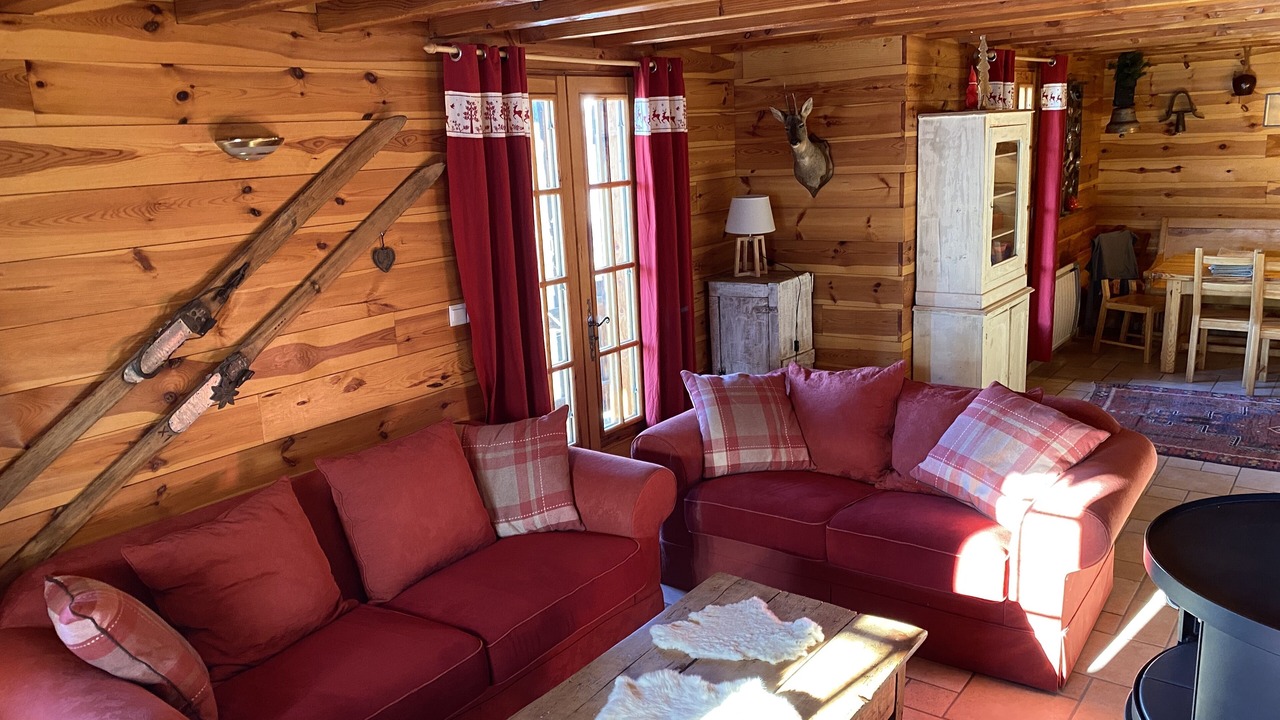 Photo of Livingroom in Villard-Reculas