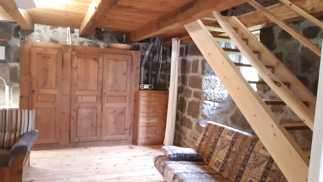 Photo of Livingroom in Laval-Atger