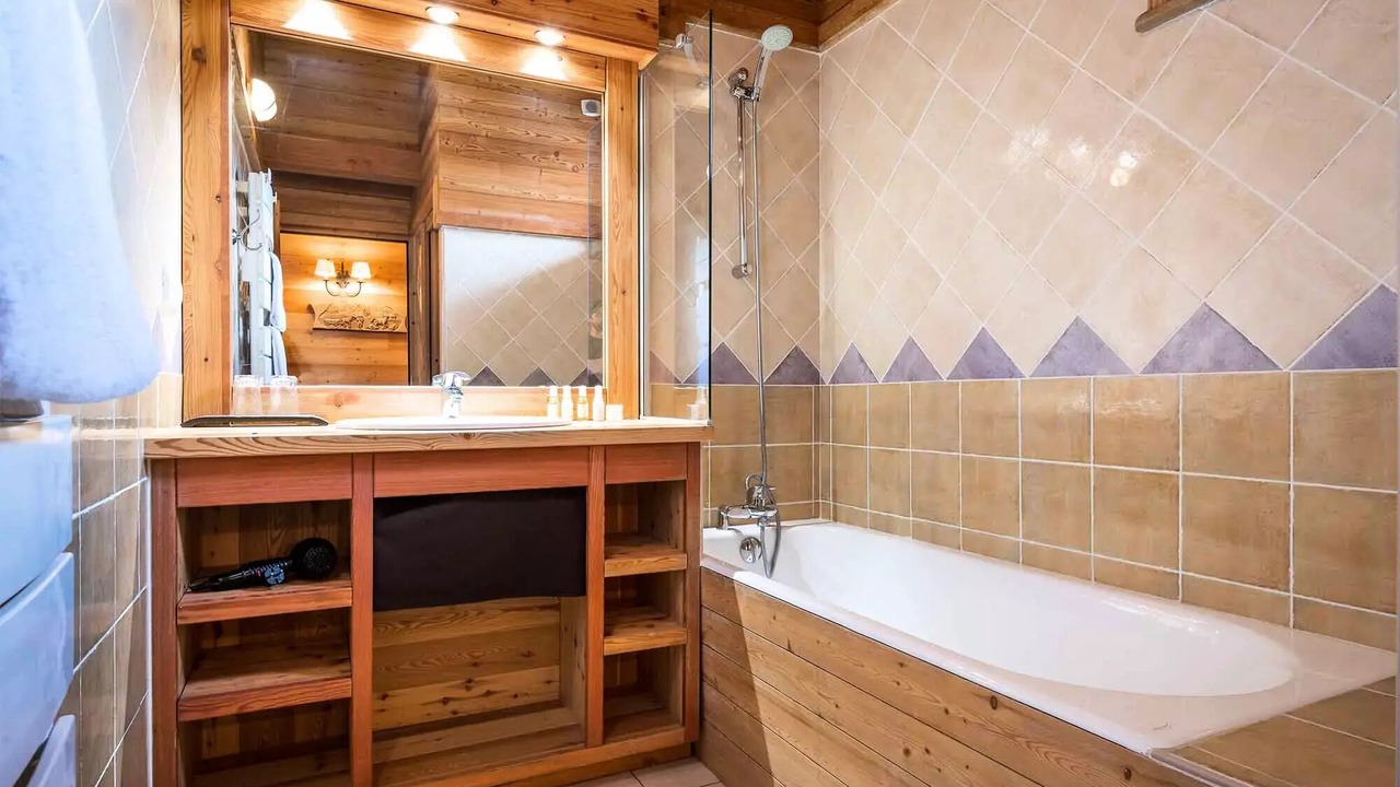 Photo of Bathroom in Cognet