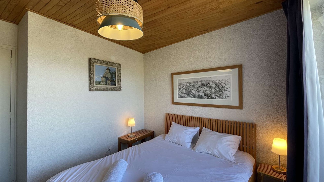 Photo of Bedroom in Cognet