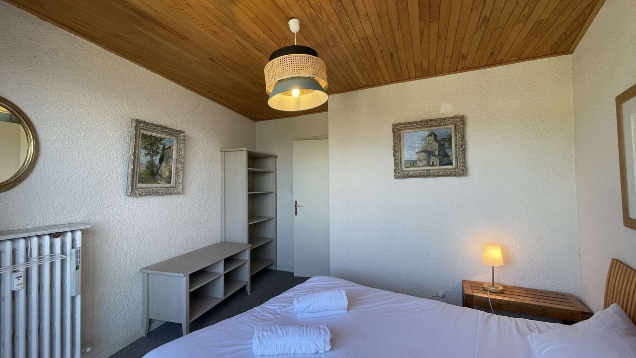 Photo of Bedroom in Cognet