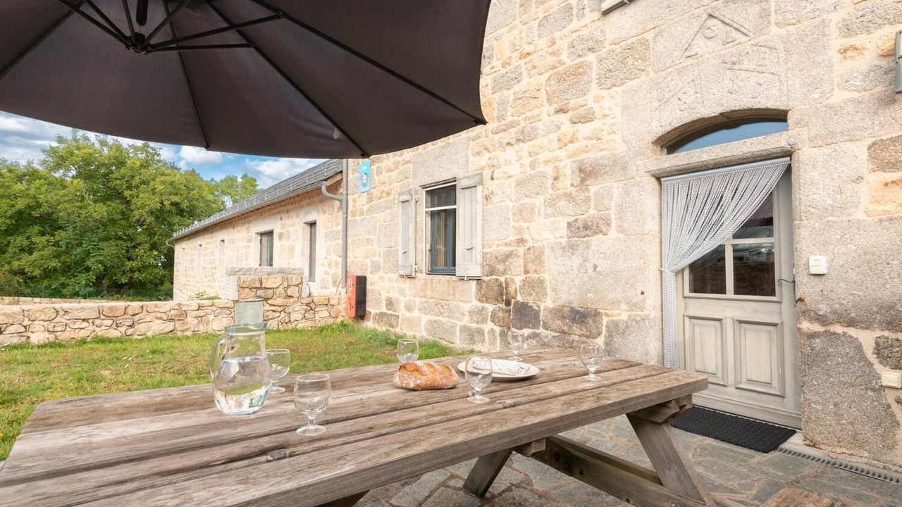 Photo of Outdoor in Albaret-le-Comtal