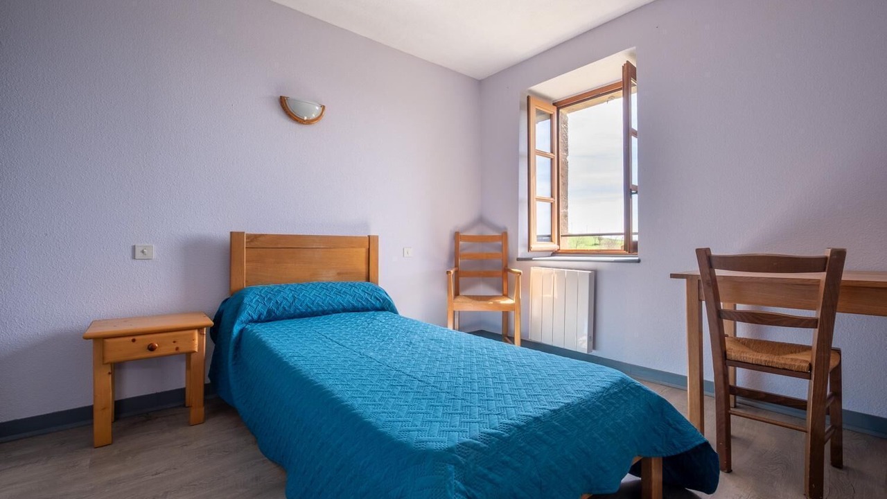 Photo of Bedroom in Laval-Atger