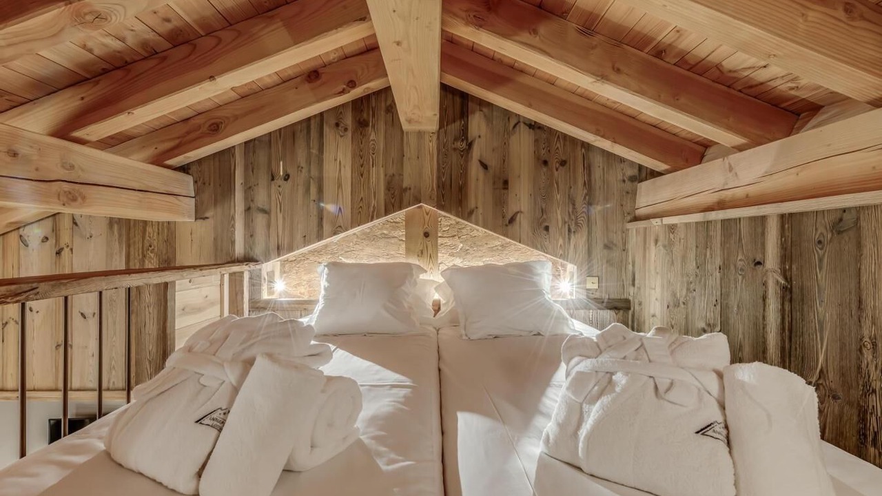 Photo of Bedroom in Les Almes